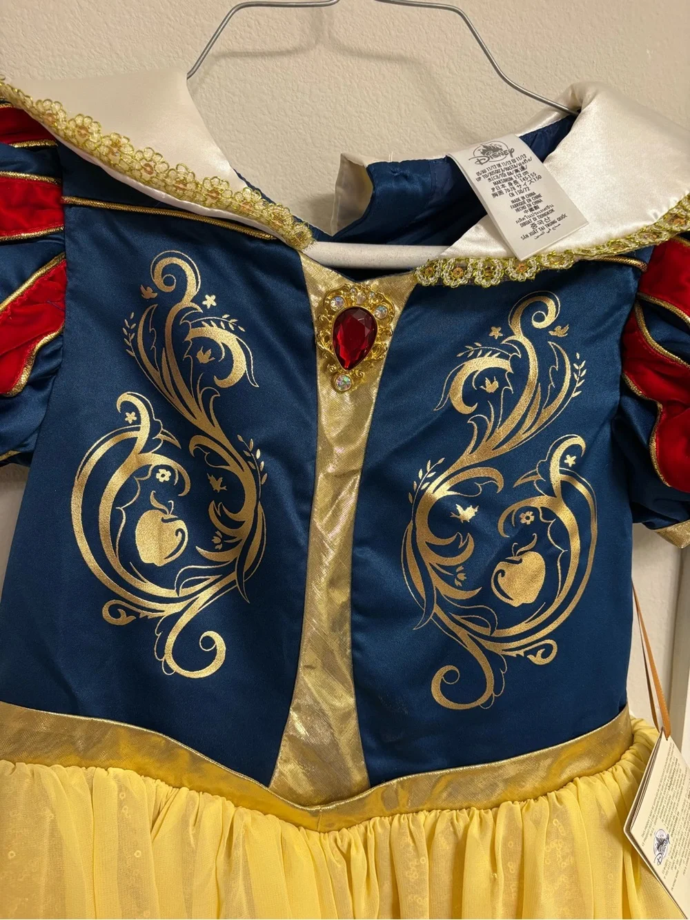 Disney nwt designer